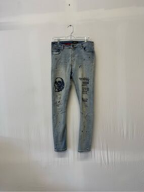 ENCRYPTED Men's Distressed Graffiti Skinny Jeans Size 34 in Ice Wash
